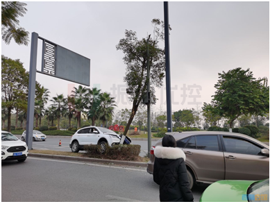 图7 避让行人造成事故