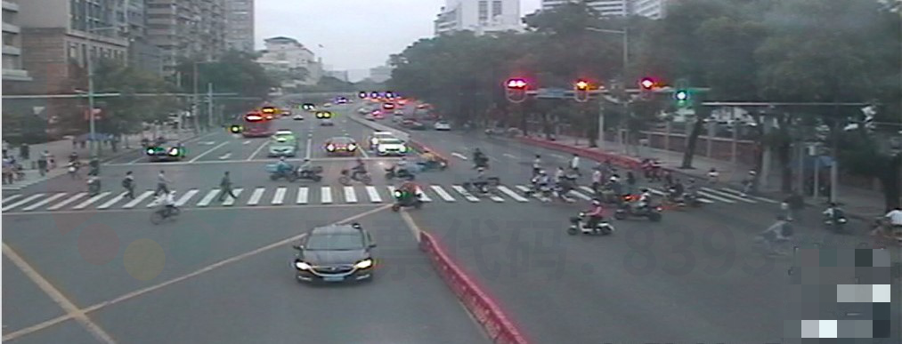 图7 路口非机动车随意穿行情况